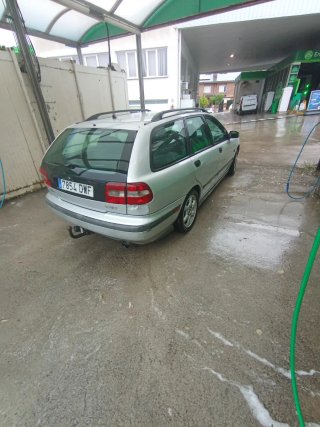 Volvo V40 1998