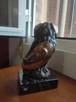 Figura Búho Bronce Base Mármol