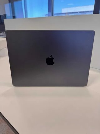 MacBook Pro 16 M4 Pro Space Gray