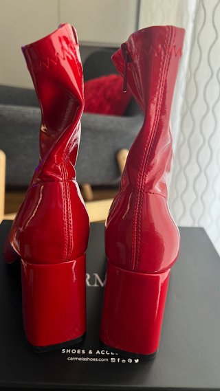 Botines Rojos Charol Tacón Bloque
