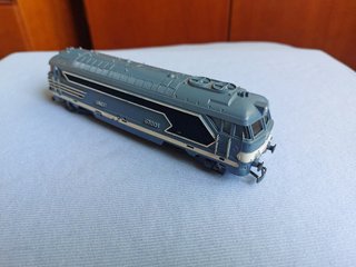 Tren H0 locomotora + 4 vagones mercancías x 50 eur