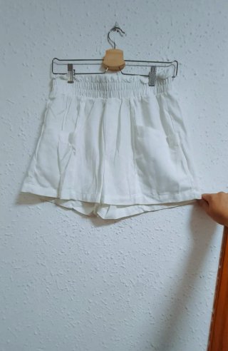 Bermudas blancas de lino, talla M/L