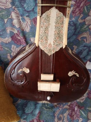 Sitar Biba Antiguo