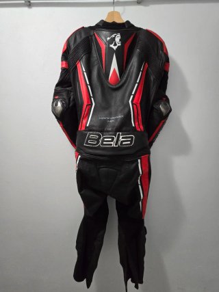 Mono de moto Bela 2 piezas Talla 50 y esqueleto