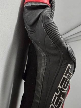 Mono de moto Bela 2 piezas Talla 50 y esqueleto