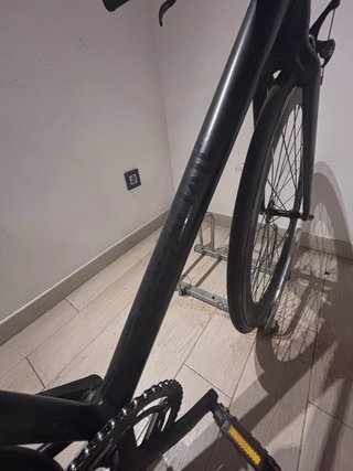 Bicicleta Fixie Negra modelo Raval año 2025