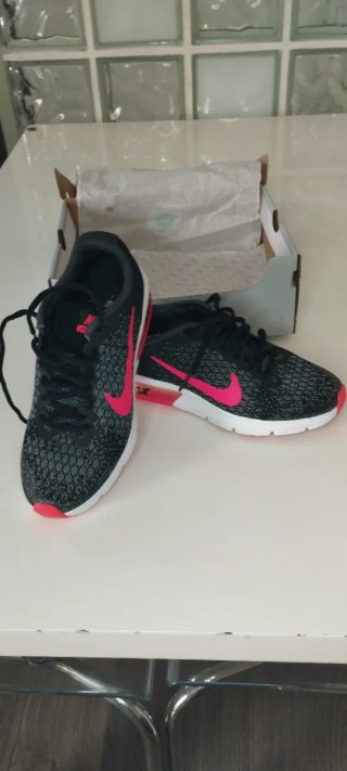 Zapatillas Nike Air Max Negras y Rosas