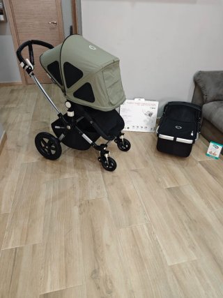 Bugaboo Cameleón 3 Negro/Verde Caqui