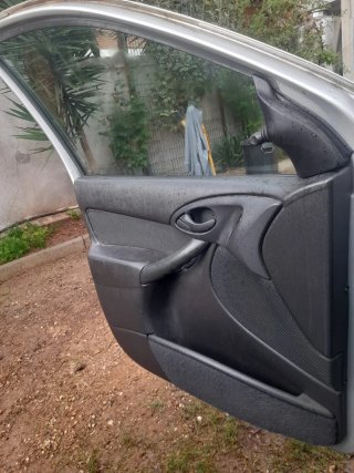 Ford Focus 2000