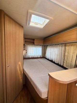 Caravana Burstner Averso 465 TS