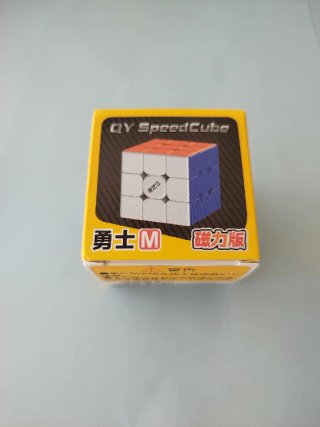 Cubo Mágico QiYi Warrior M