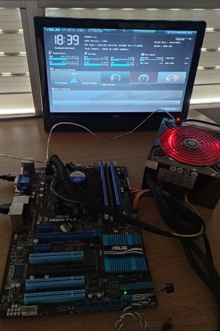 Lote Placa + i5 + 12GB RAM+ Fuente 800w + Cables