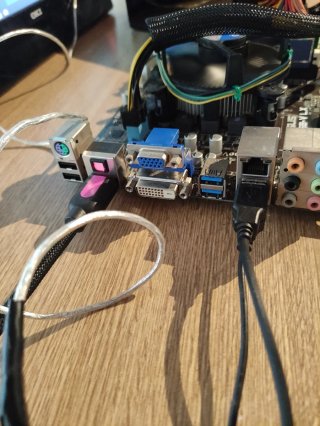 Lote Placa + i5 + 12GB RAM+ Fuente 800w + Cables