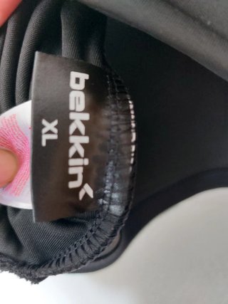 Top sportivo Bekkin nero