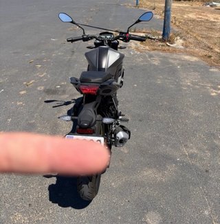 Benelli BN 125 Negra/Gris