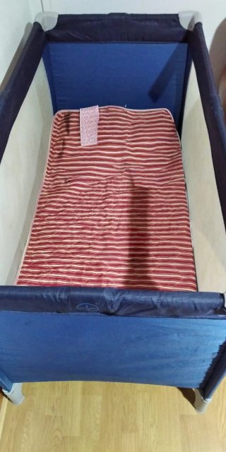 Cuna de viaje