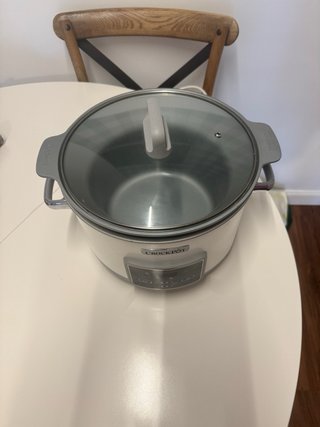 Olla Crock-Pot CSC026X con Libros