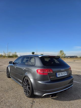 Audi RS3 2012