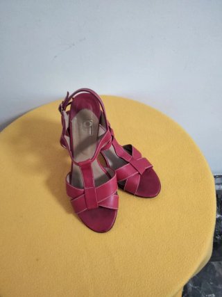 Sandalias JONI Rojas Talla 40 Mujer