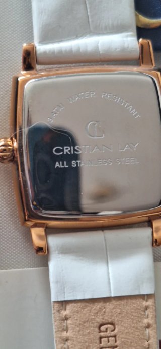 Reloj Cristian Lay Cuadrado Piel Blanco Chapado Or