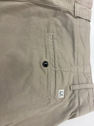 Bermudas C.P. Company Beige Hombre