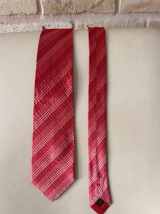 Corbata Loewe Rosa y Roja