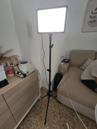 Kit Iluminación Focos LED Neewer x2