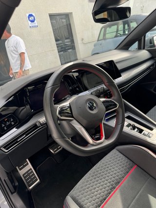 Volkswagen Golf 2021