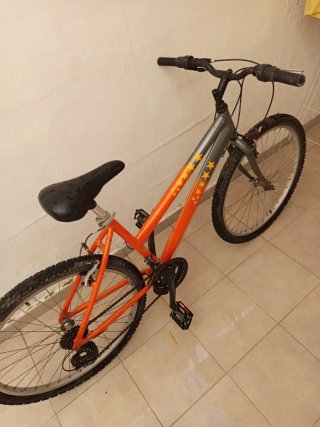 Bicicleta de Montaña Naranja y Gris