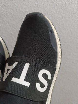 Zara Botines Negros con Banda Estampada