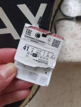 Zara Botines Negros con Banda Estampada