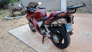 Honda VFR 800 VTEC Roja Colección
