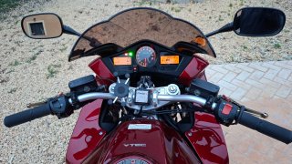 Honda VFR 800 VTEC Roja Colección