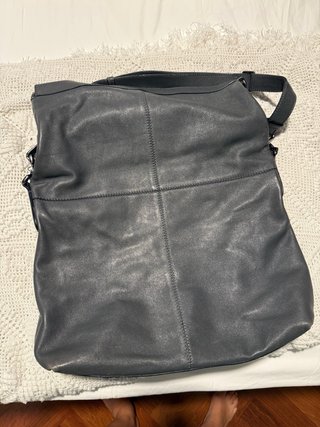 Bolso Givenchy de cuero gris