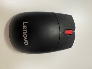 Portátil Toshiba con cámara web+raton lenovo