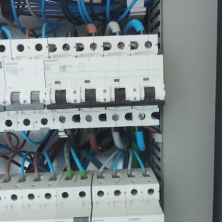 Servicios eléctricos completos: Instalación y repa