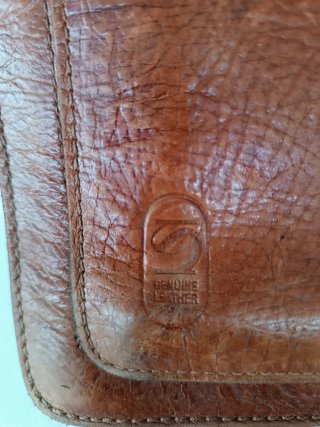 Maletín ejecutivo piel Pollini
