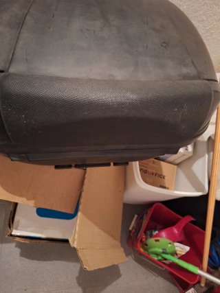 Baúl Cofre Moto SHAD Grande con Respaldo