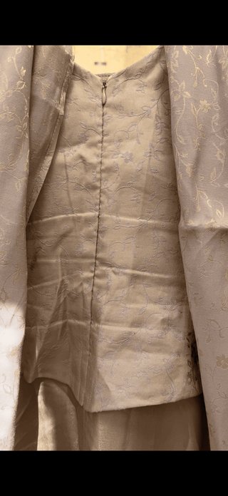 Vestido de fiesta marrón
