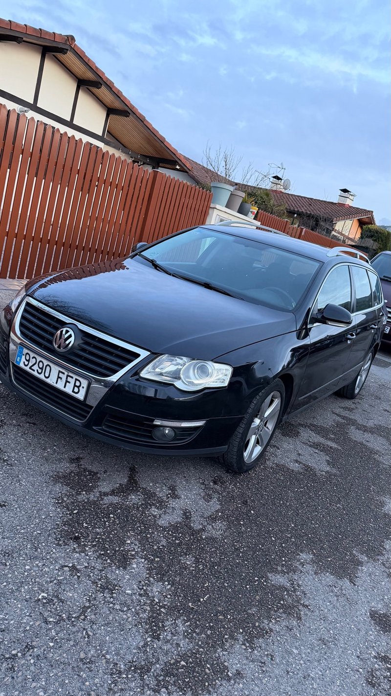 Volkswagen Passat 2006 - foto 1
