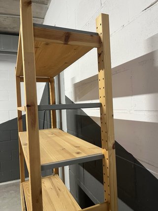 Estantería de madera Ikea