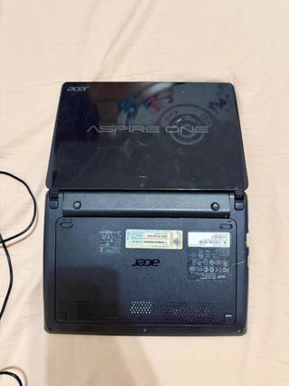 Acer Aspire One D270 SSD 128GB Win 7