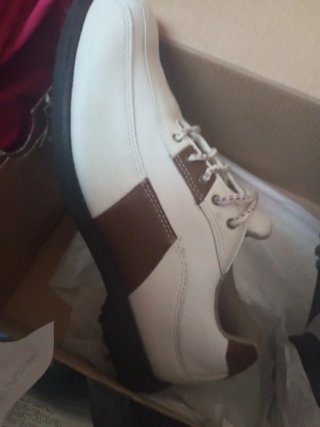 Zapatos de golf Etonic blancos y marrones