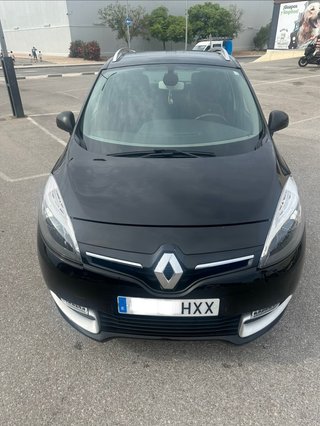 Renault Grand Scenic 2016