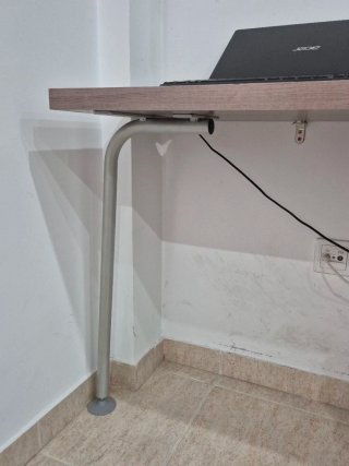 Mueble TV con escritorio y vitrina