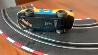 Coche Scalextric Compact 1:43 Porsche Gulf