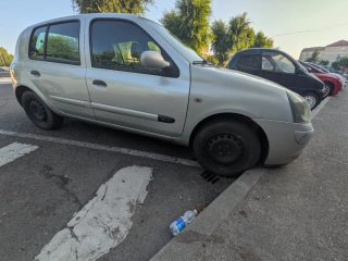 Renault Clio 1.2 16V