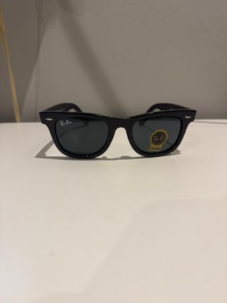 Gafas de sol negras
