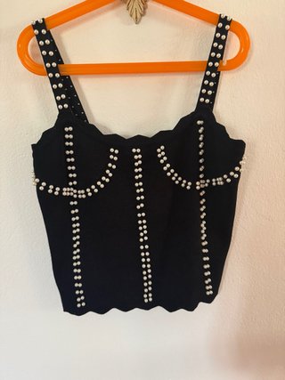 Top Negro con Perlas