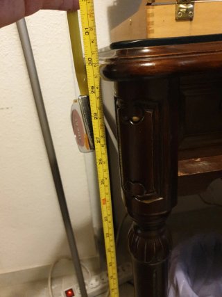 Escritorio tipo inglés madera y cristal